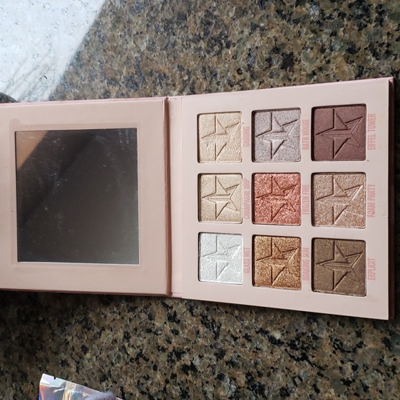 Lips💋Makeup Facial Body Hair Headbands Candles Rae Dunn Treasure Hunt New - Picture 11 of 17